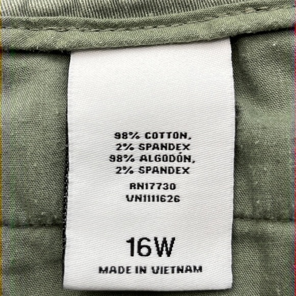 Ava Viv Shorts Size 16W - Picture 9 of 16